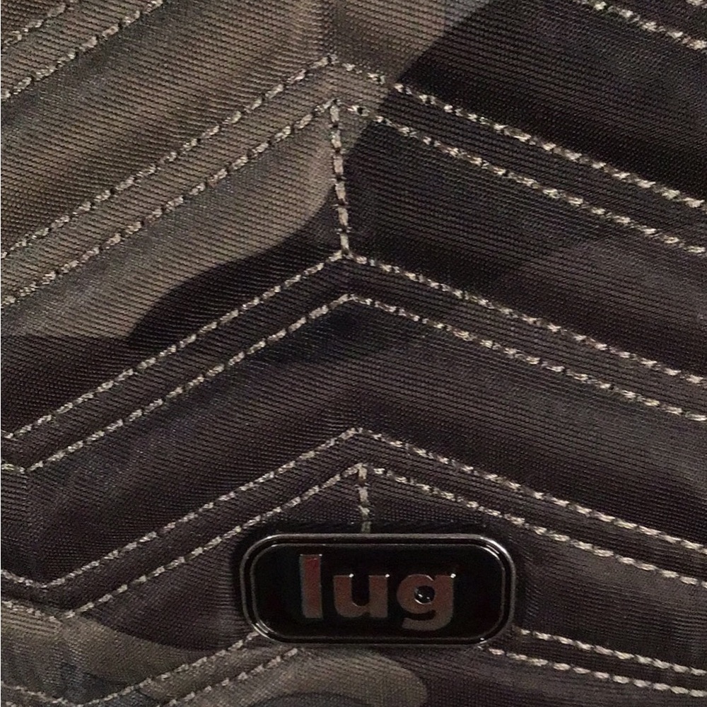 LUG Boomerang Charcoal Gray Camo Print Crossbody Sling Freestyle Bag - Picture 9 of 14